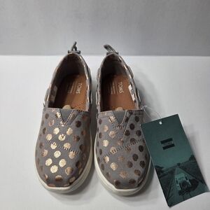 TOMS Girls' New Bimini Drizzle Grey/Rose Gold Foil Polka Dot Shoes Size Youth 12